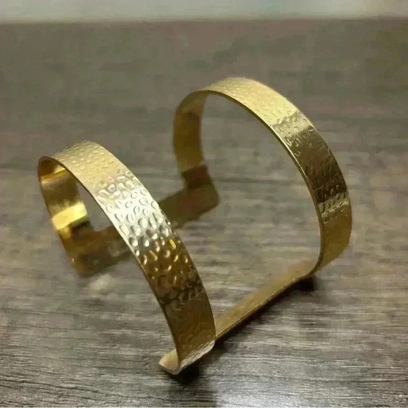 Large Golden Tone Cuff Bracelet - Picture 4 of 4